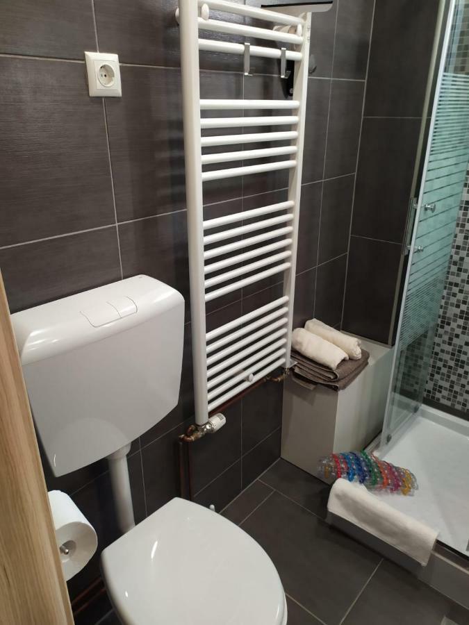 Apartman Hd Ðakovo Exterior foto